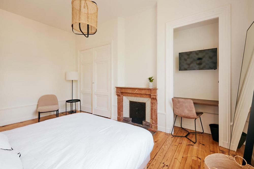 Maison Martouret - Colodge อ็องเดรซิเยอซ์-บูเตยง ภายนอก รูปภาพ